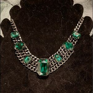 2/35 or $25💚 Cara couture Statement Necklace